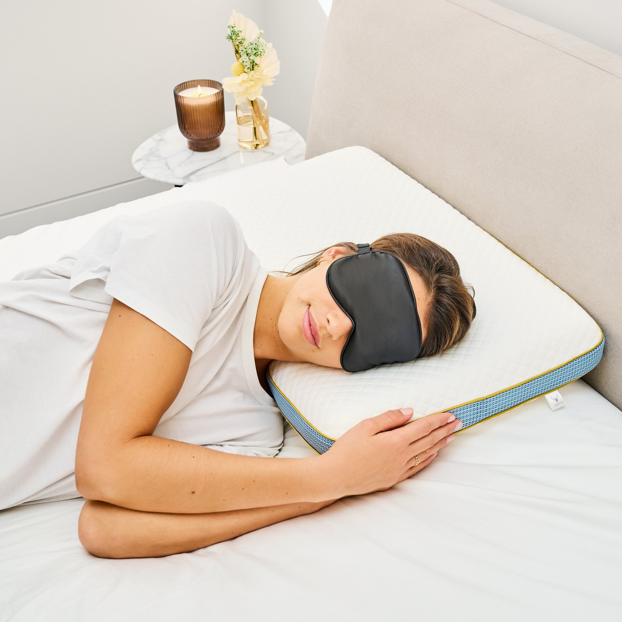 ComfyCozy Classic Memory Foam Neck Pillow