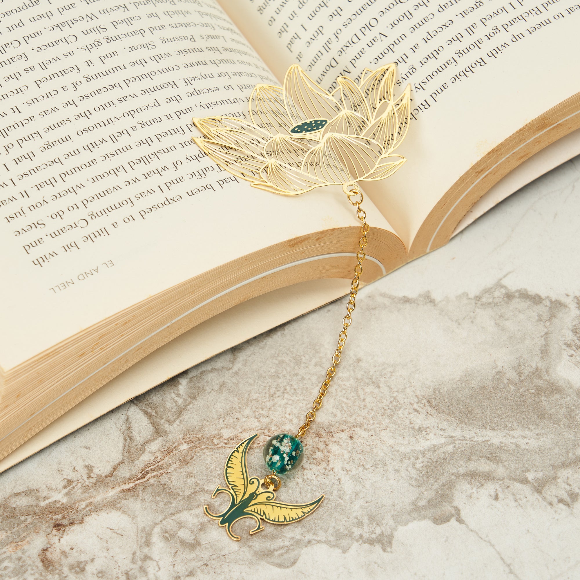 ComfyCozy Metal Flower Butterfly Bookmark